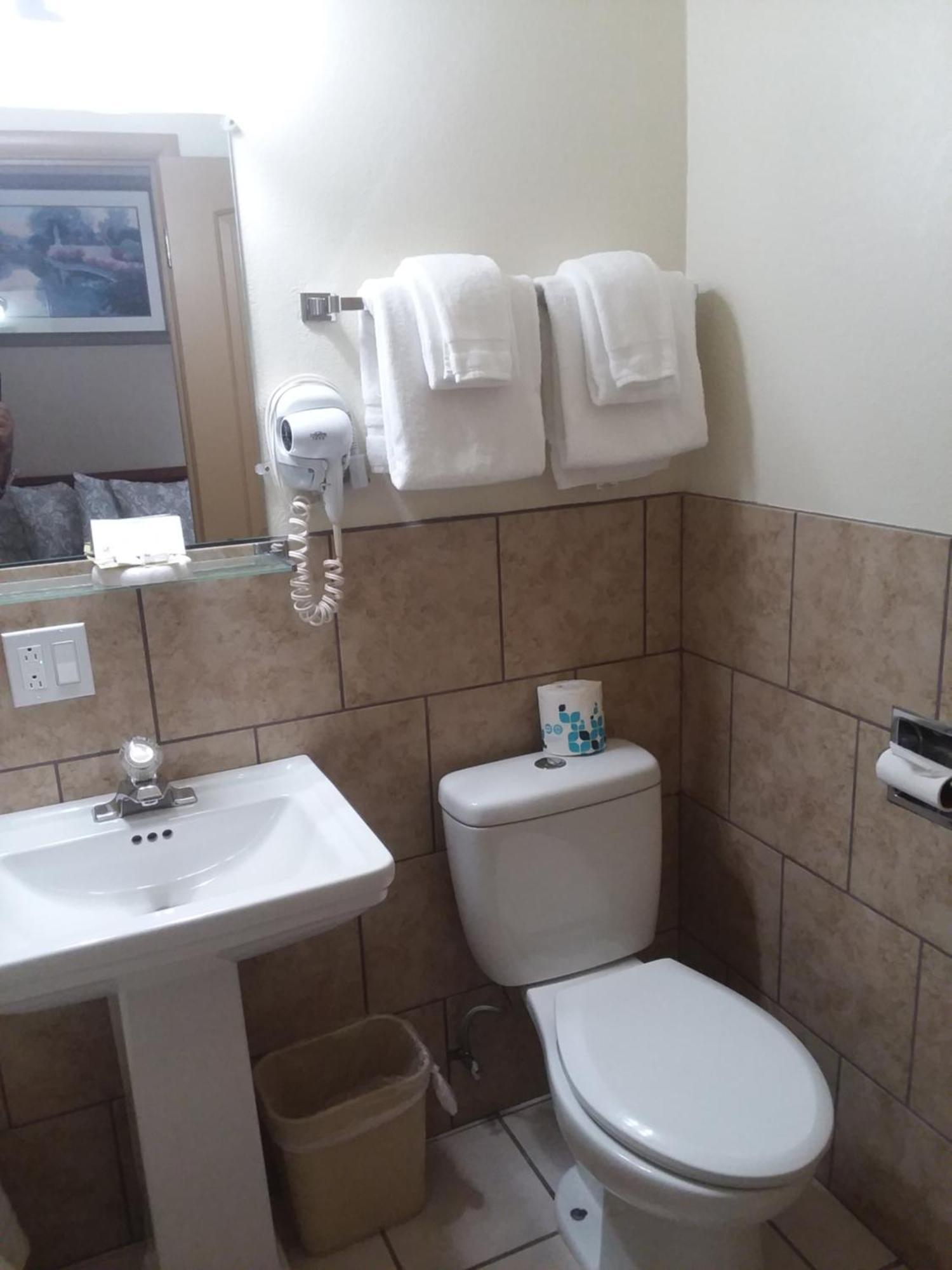 Travel Inn Motel Canon City Extérieur photo