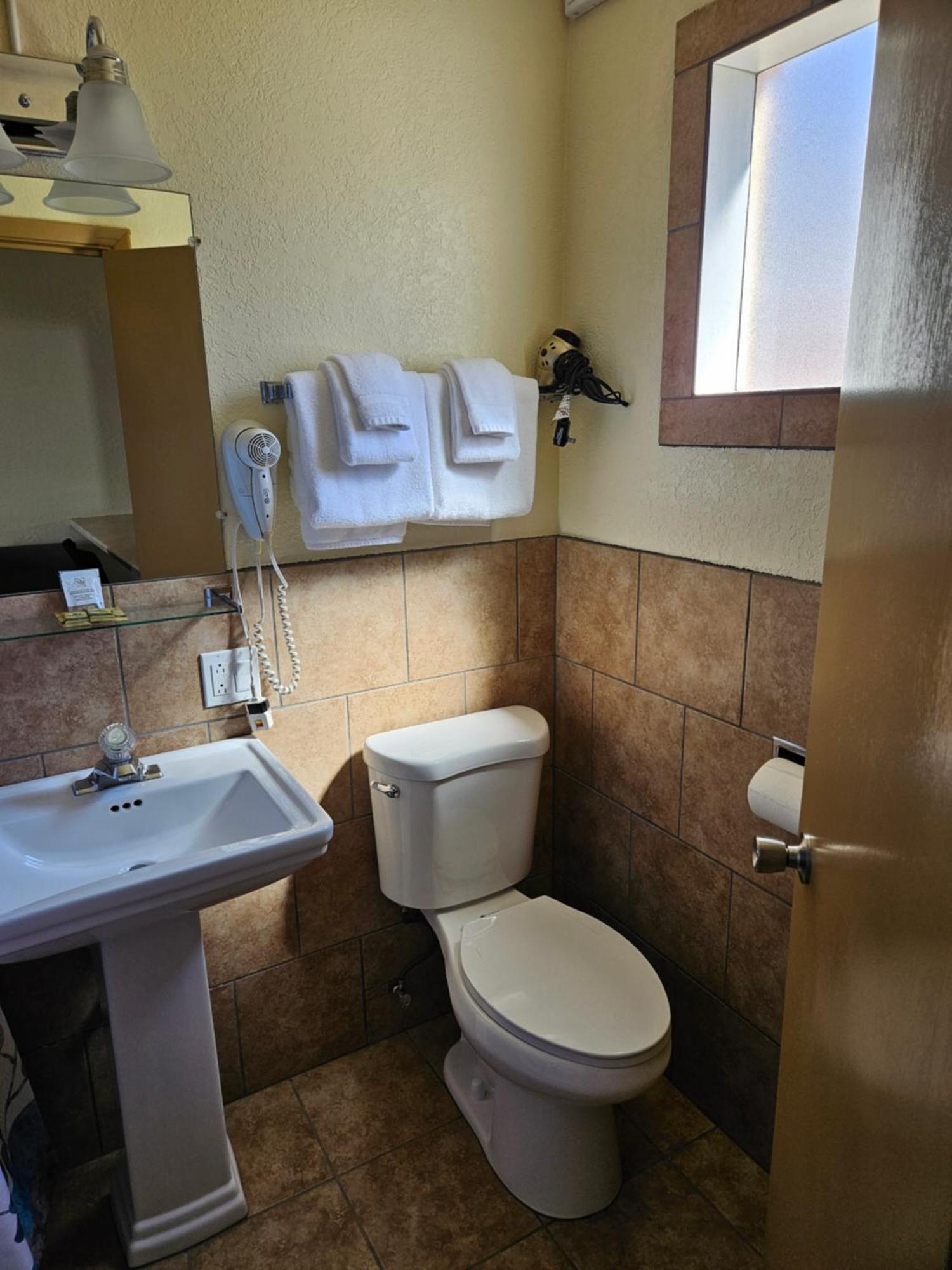 Travel Inn Motel Canon City Extérieur photo